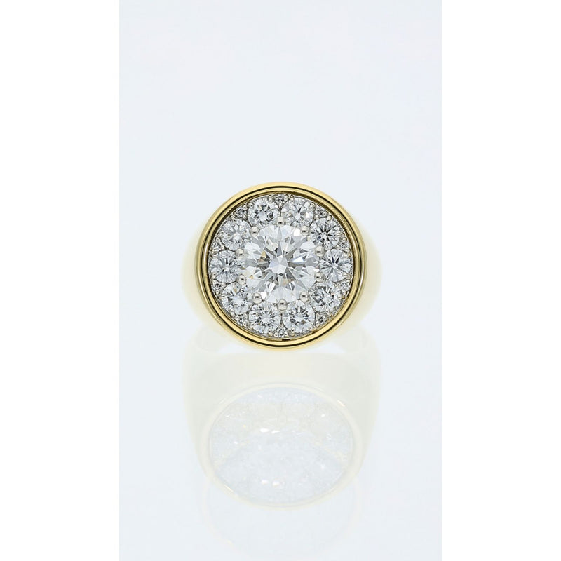 diamond set signet ring in yellow gold with round diamond cluster top